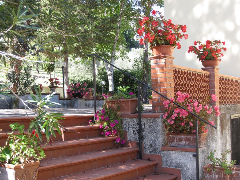 Valle Degli Ulivi Appartamento * Terni